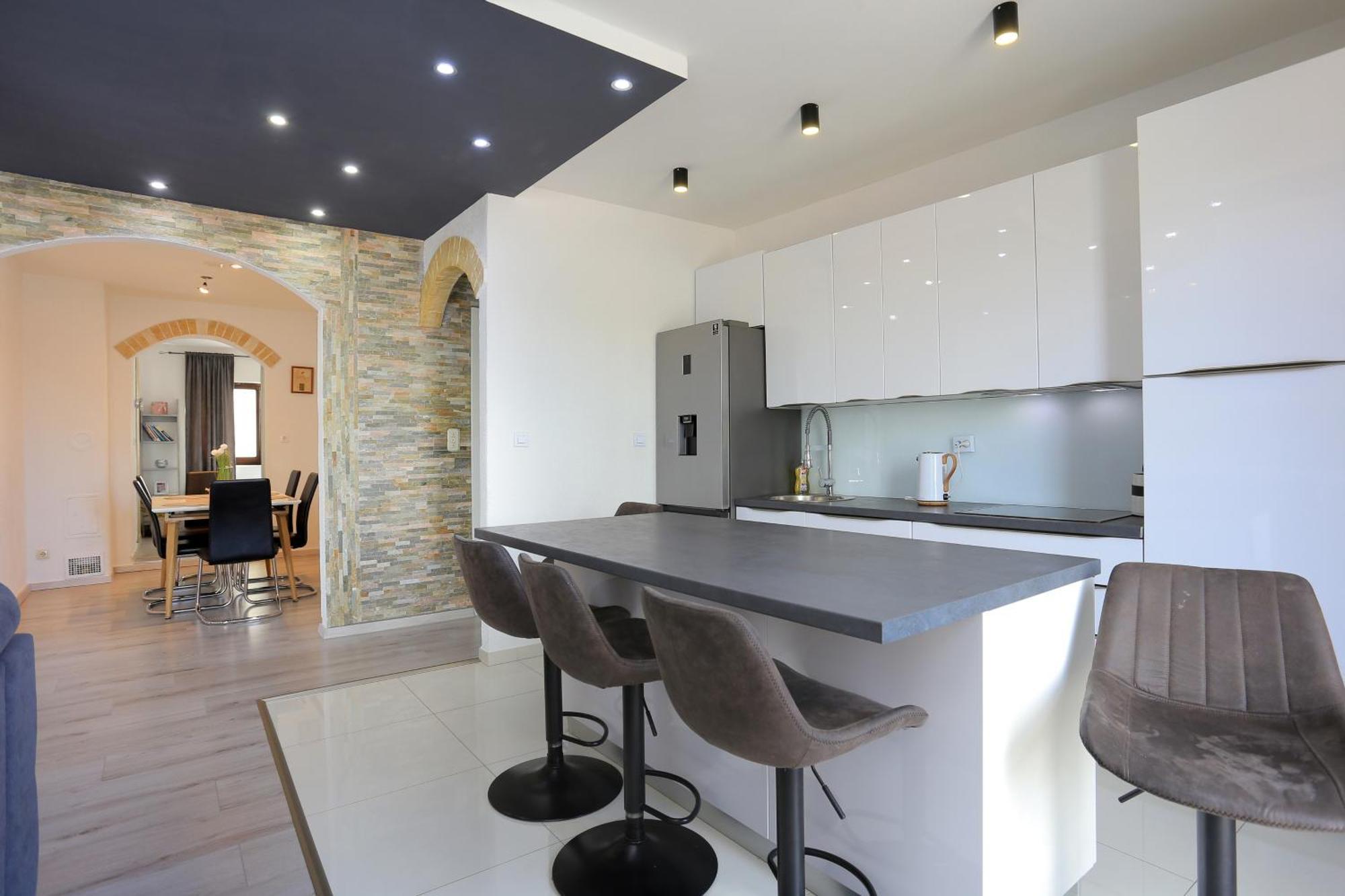 Apartments With A Parking Space Mastrinka, Ciovo - 4324 特罗吉尔 客房 照片