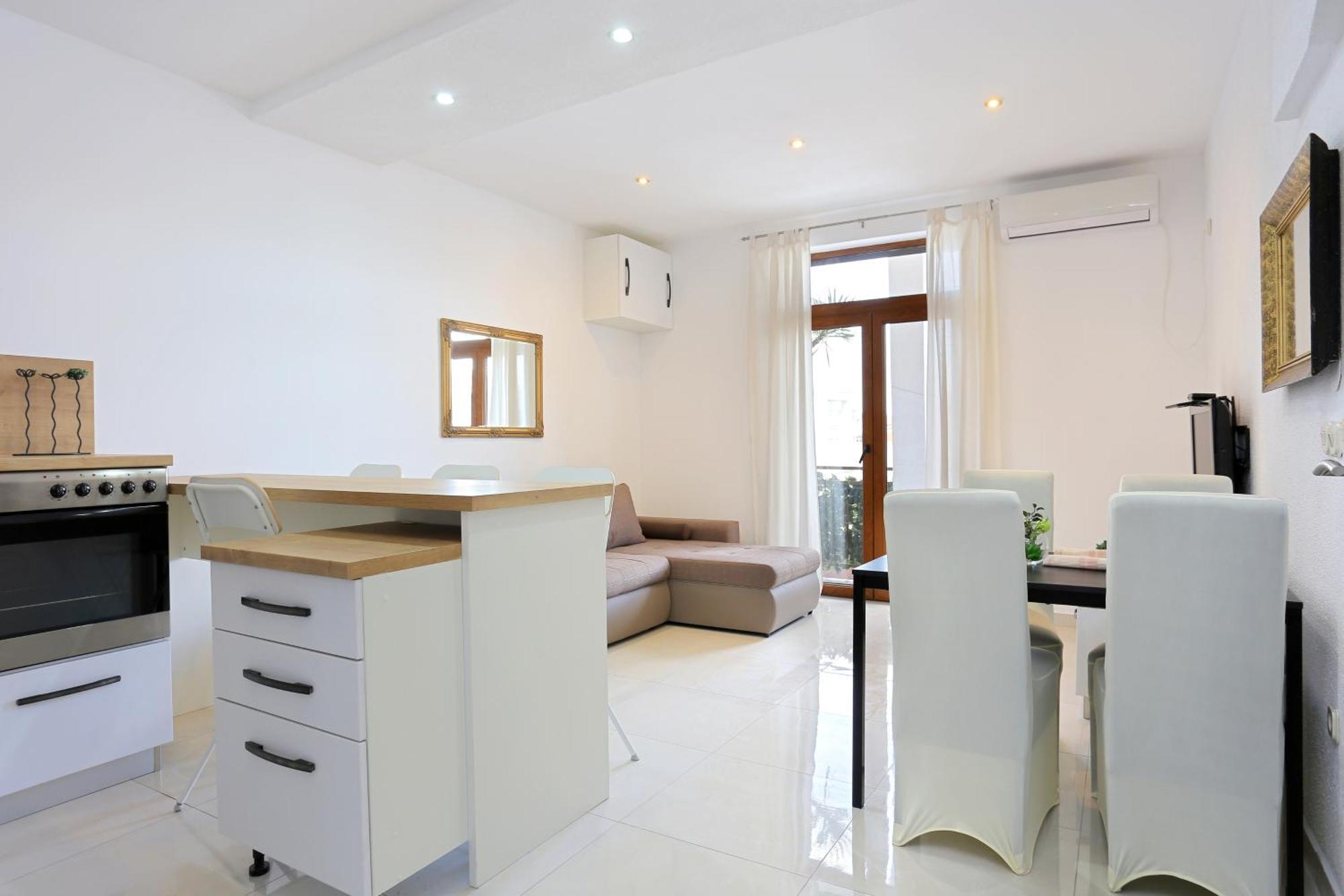 Apartments With A Parking Space Mastrinka, Ciovo - 4324 特罗吉尔 客房 照片