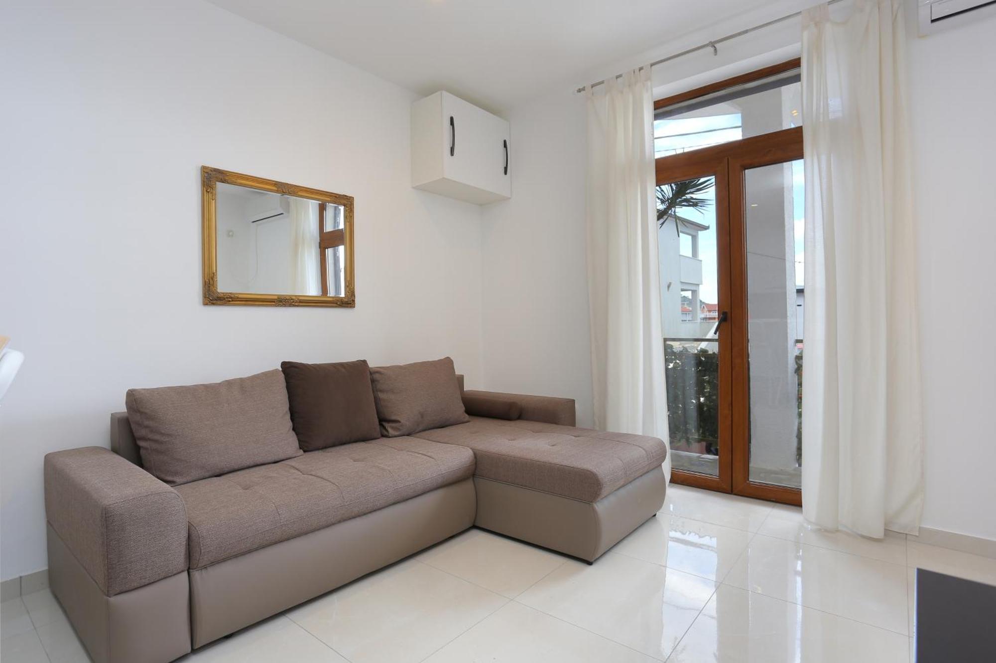 Apartments With A Parking Space Mastrinka, Ciovo - 4324 特罗吉尔 客房 照片